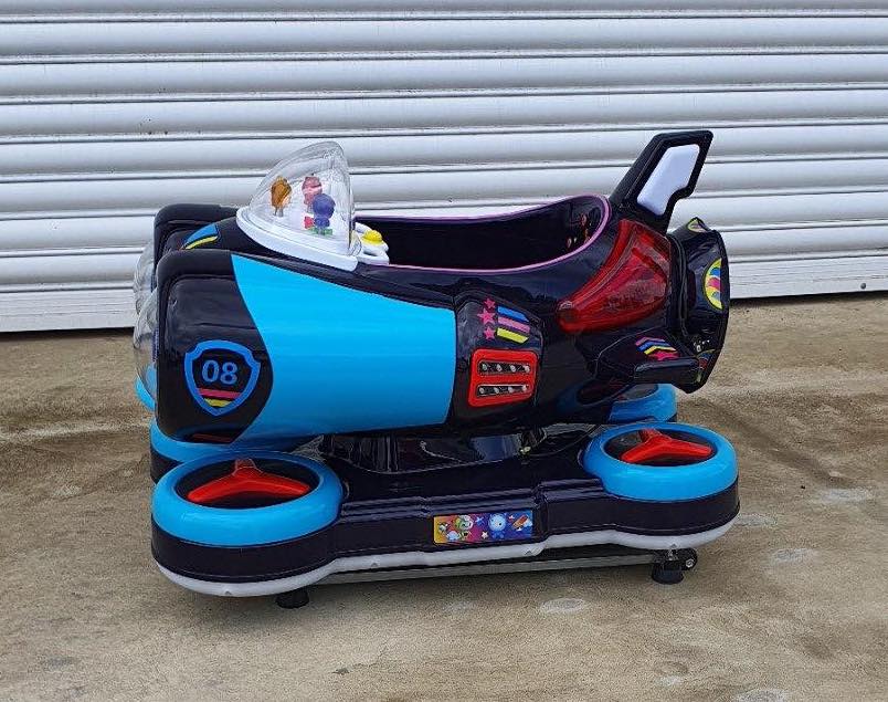 100588881_563035691255486_9055110761684140032_n Детска клатушка с монети - Космически кораб - Image 1