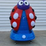 Детска клатушка с монети – Калинка (червена)