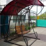 Метална конструкция - Люлееща пейка