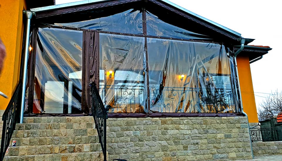 47685192_2192520494333295_1791007598724513792_n Ветроупорни завеси - Image 1